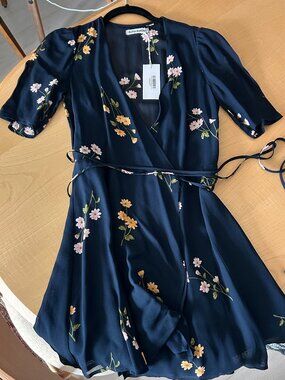 BNWT Reformation Lucky Dress in Blue Floral - Size XS